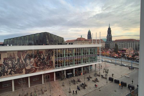 Striezelmarkt Dresden nahe des AirBnb Appartments